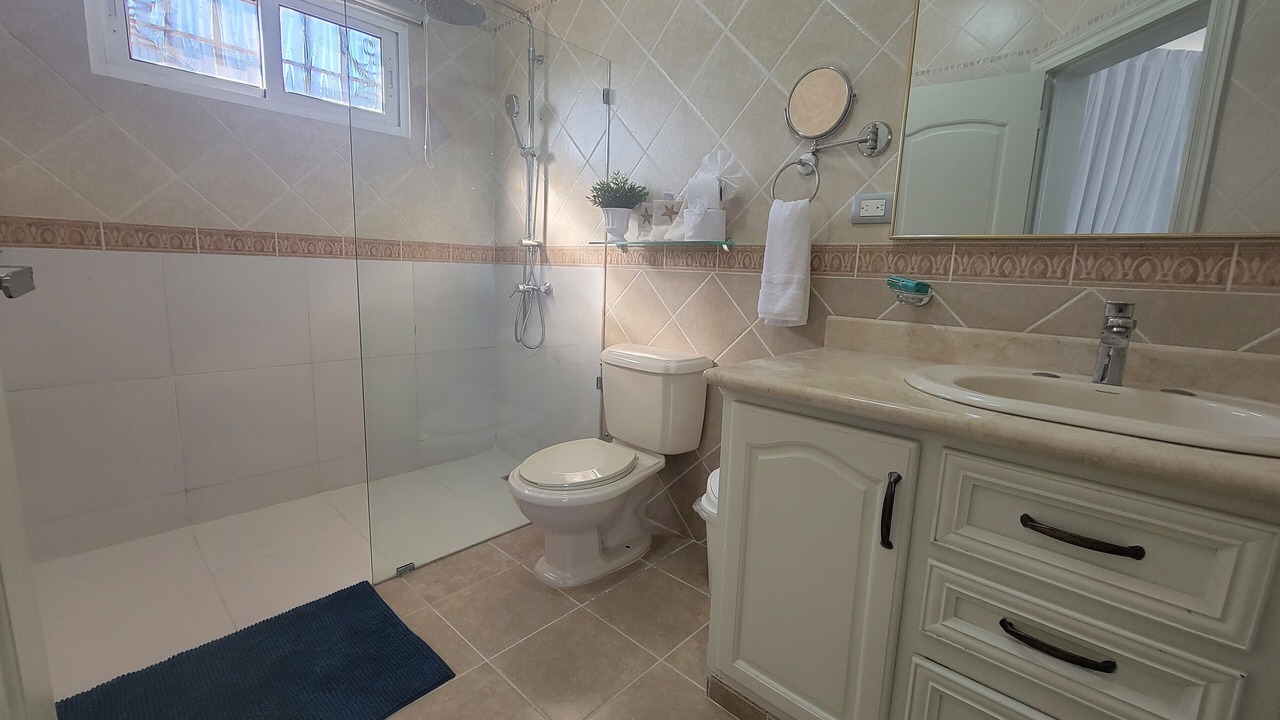 Photo of Bathroom in Los Maestros