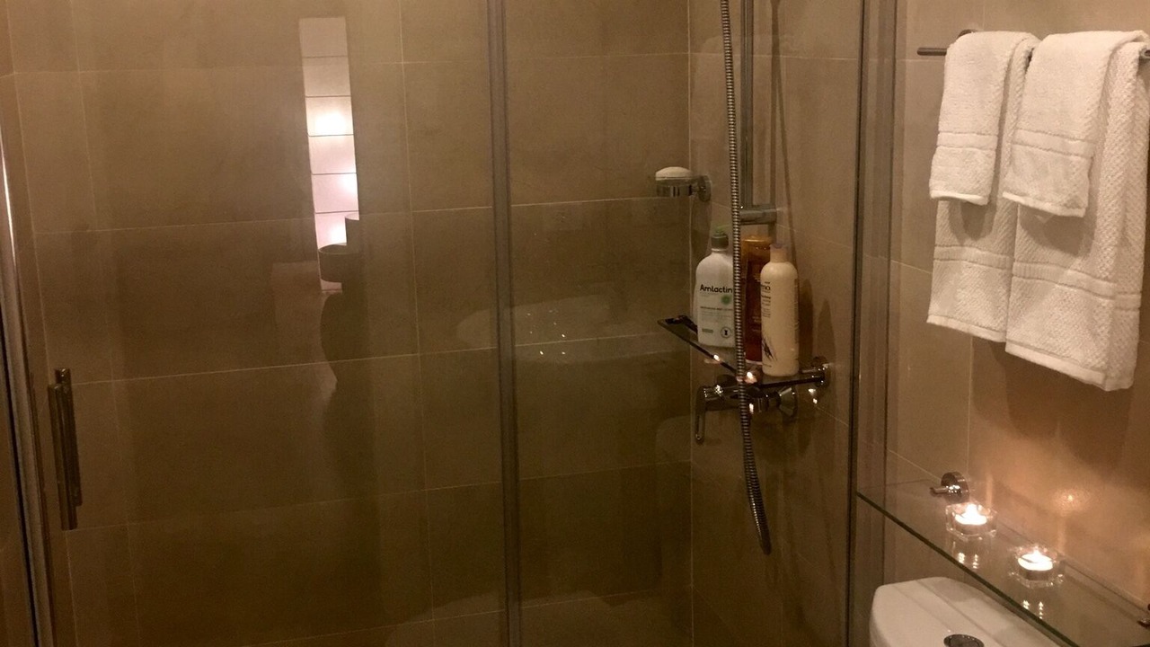 Photo of Bathroom in West Rembo
