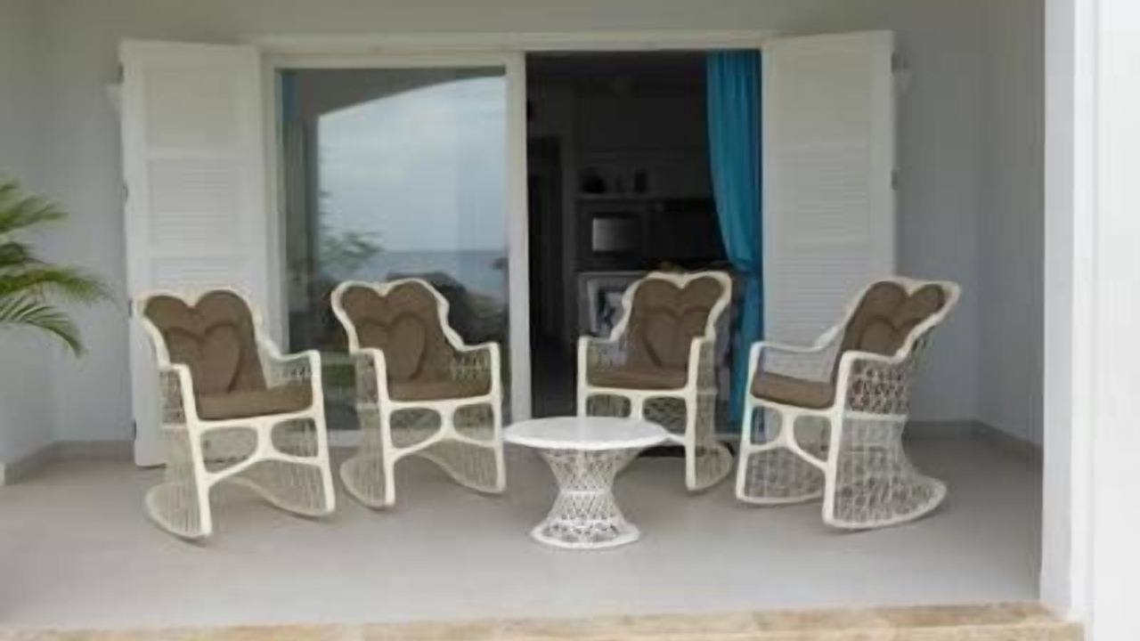 Photo of Others in Dominicus