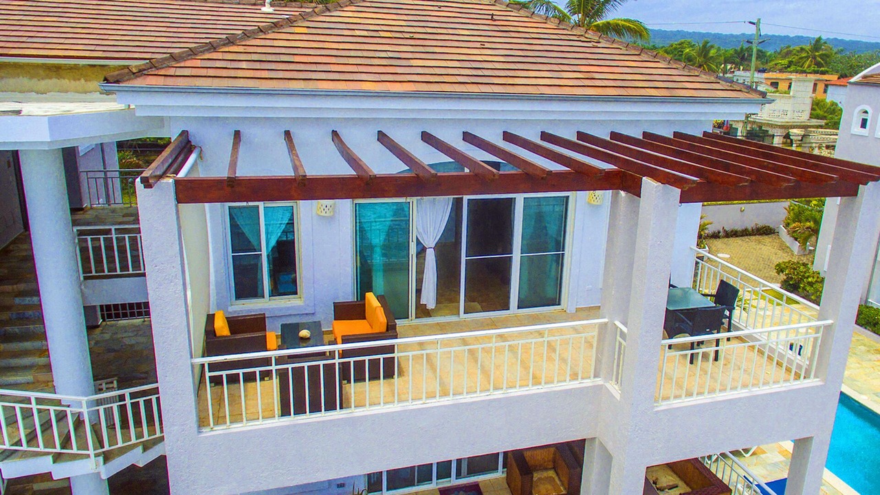 Photo of Patio Balcony in ProCab
