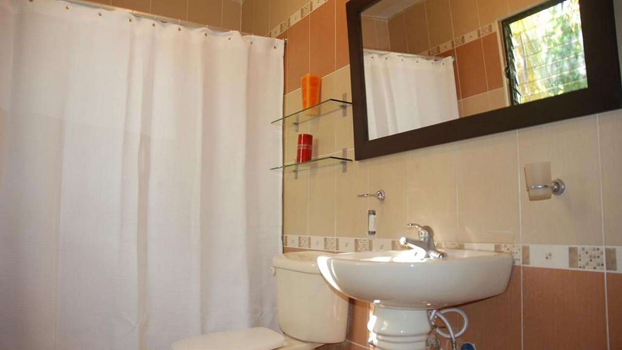 Photo of Bathroom in Los Cerros