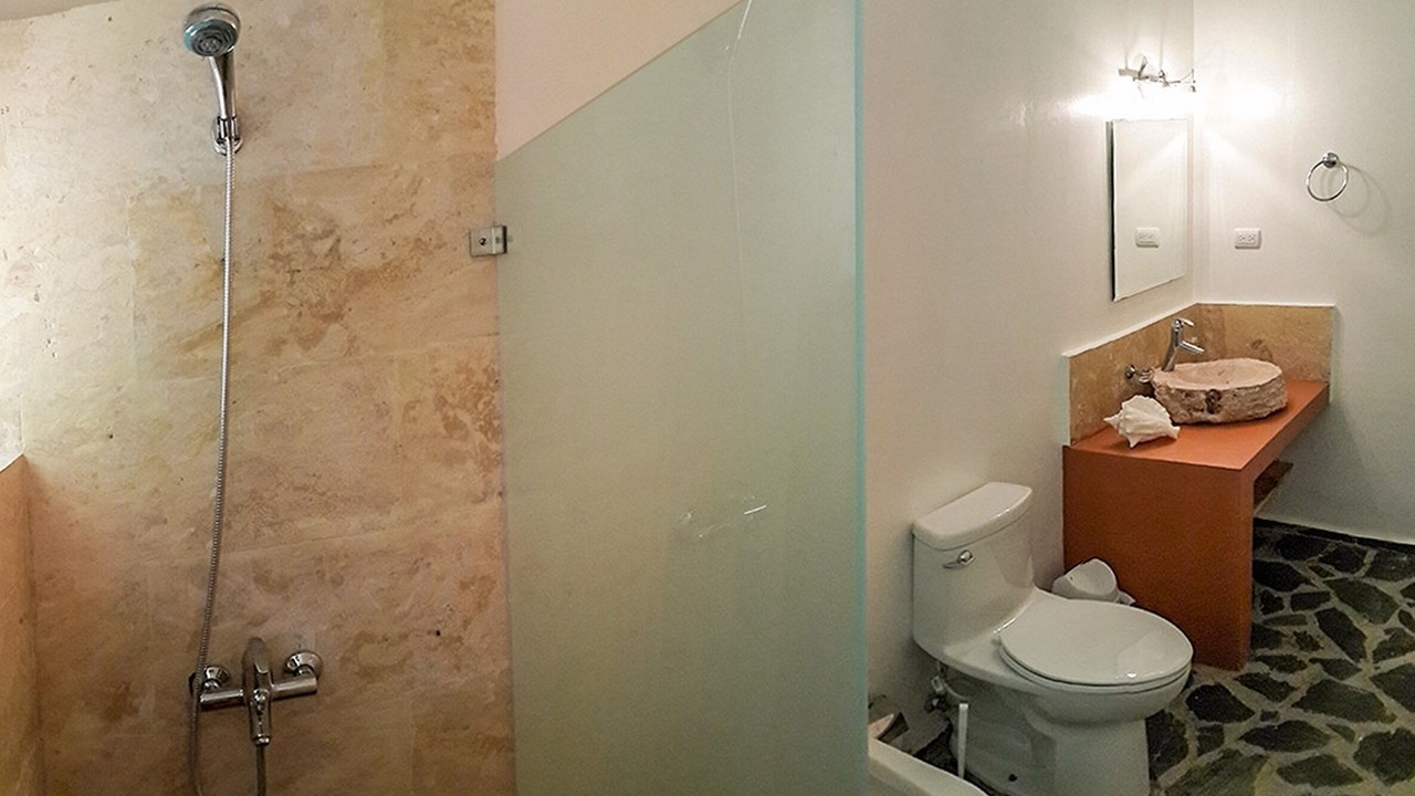 Photo of Bathroom in Urbanizacion Tavarez