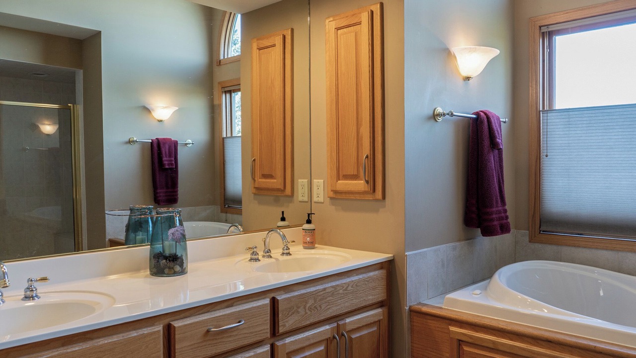 Photo of Bathroom in Galena