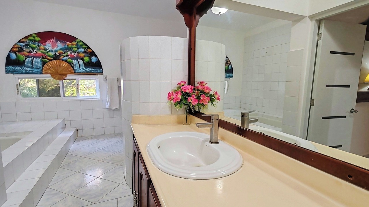 Photo of Bathroom in Urbanizacion Tavarez