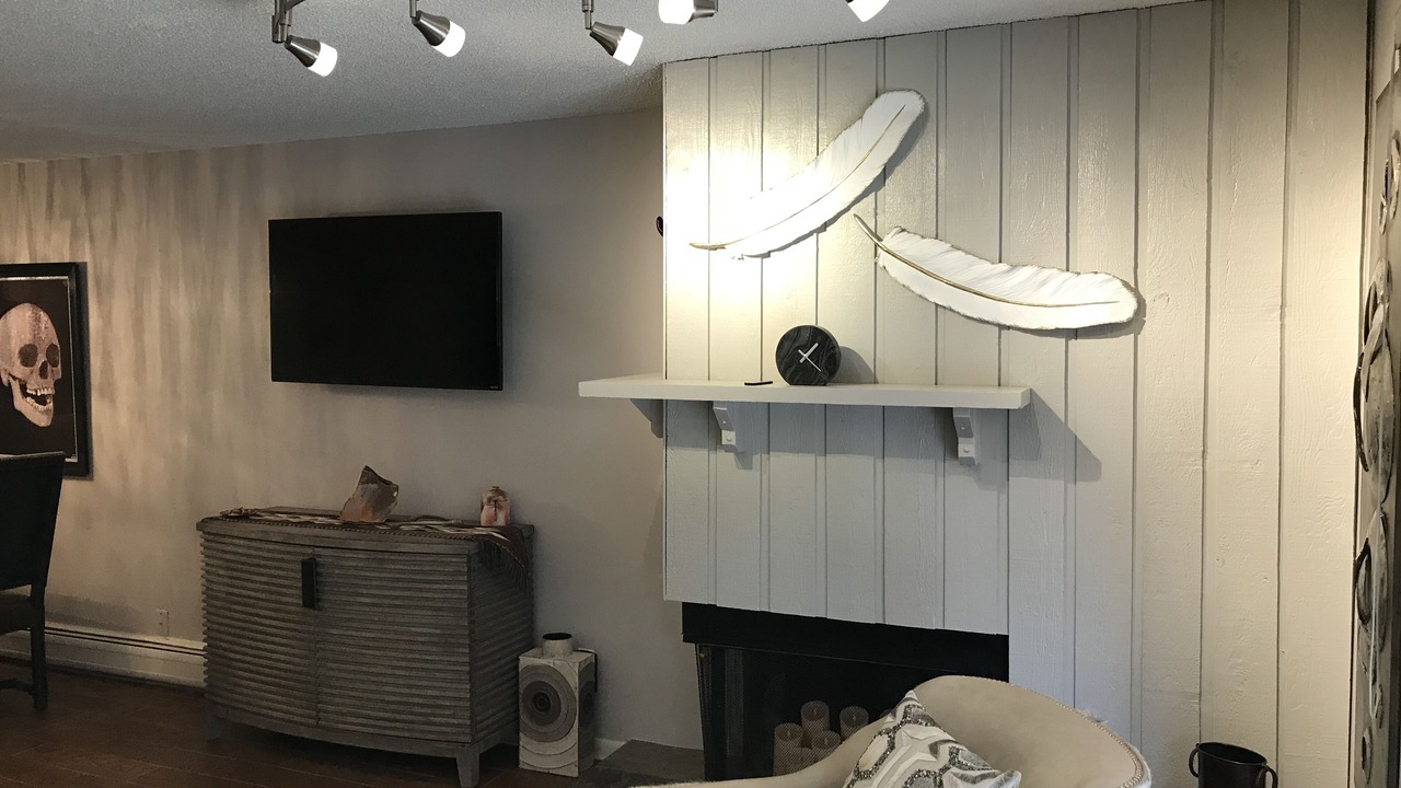 Photo of Livingroom in Downtown