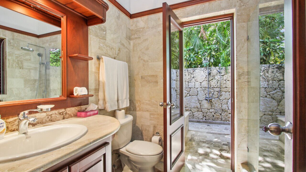 Photo of Bathroom in Casa de Campo