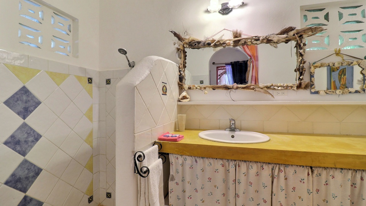 Photo of Bathroom in La Iglesia