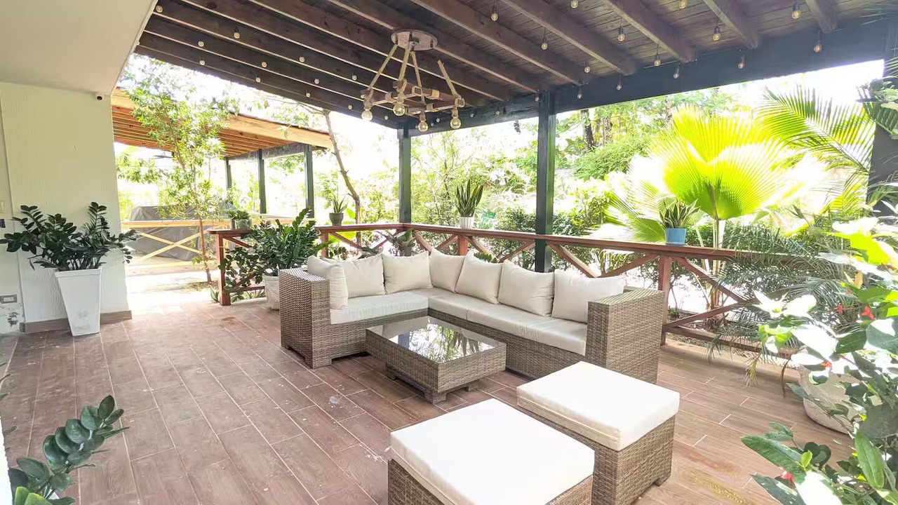 Photo of Patio Balcony in La Iglesia