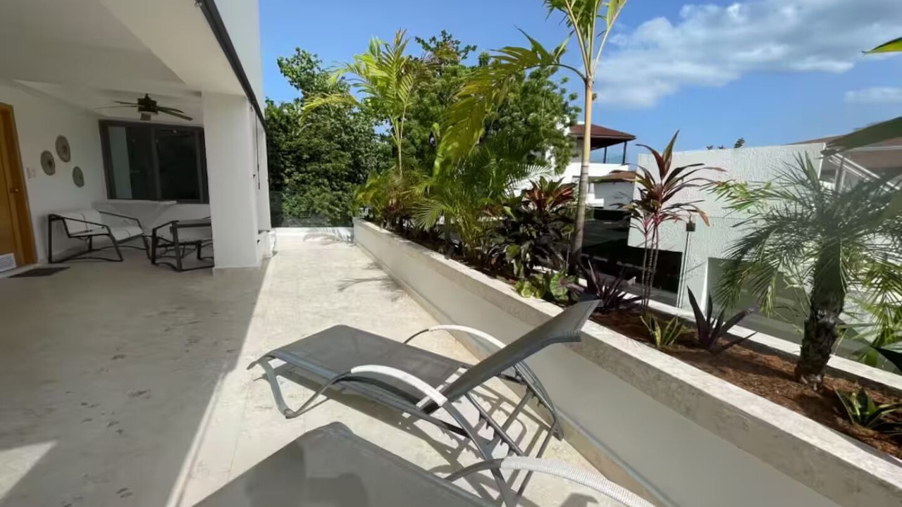 Photo of Patio Balcony in La Iglesia