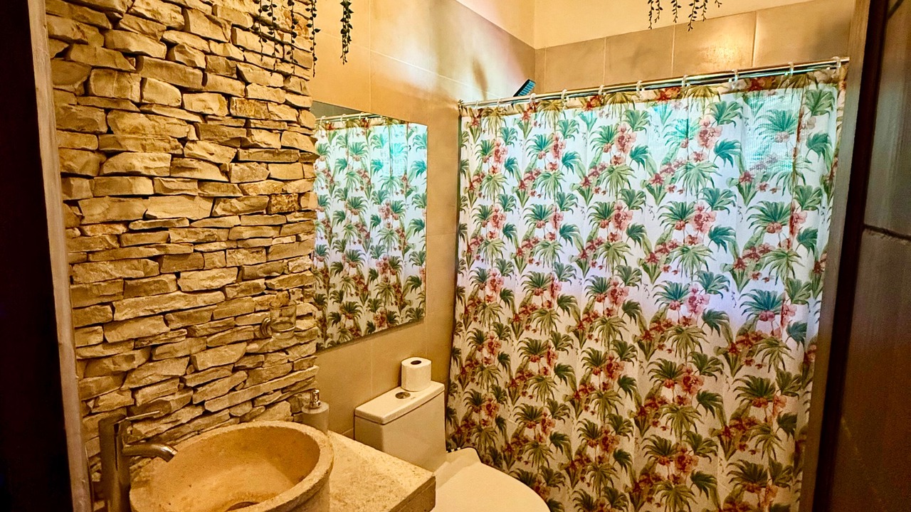 Photo of Bathroom in La Joya