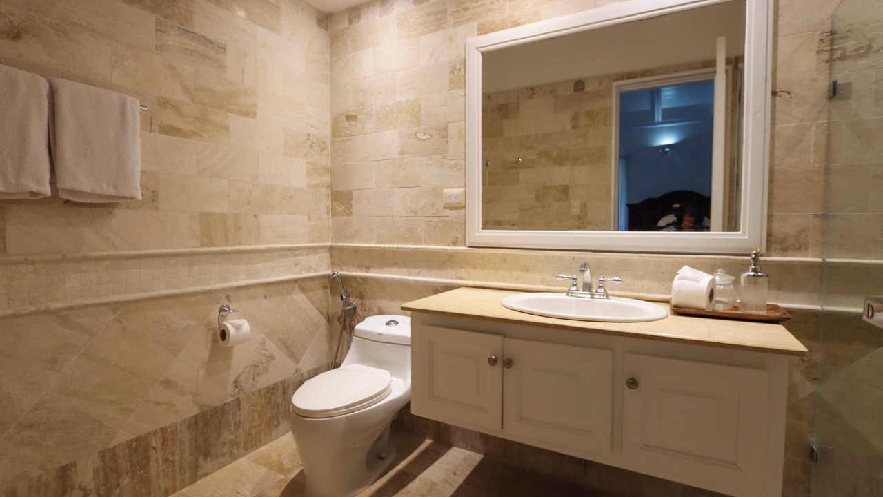 Photo of Bathroom in Las Lomas