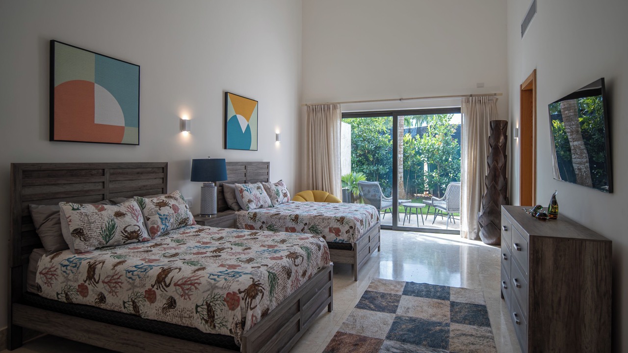 Photo of Bedroom in Los Altos