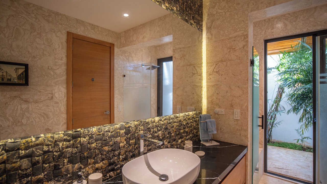 Photo of Bathroom in Los Altos