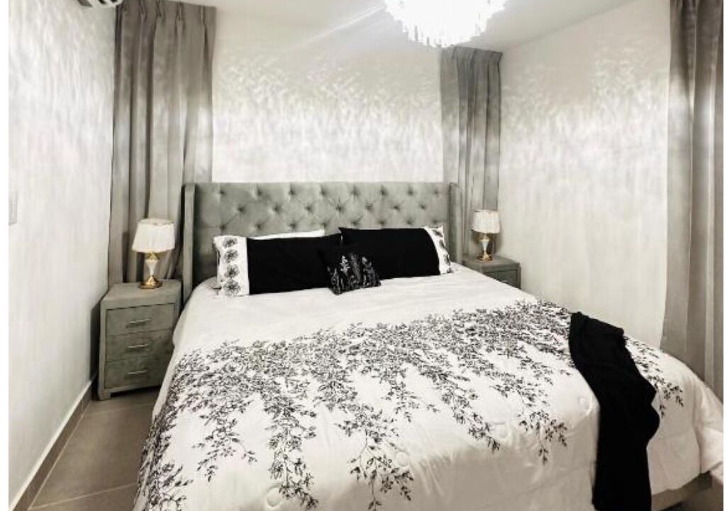 Photo of Bedroom in Veron