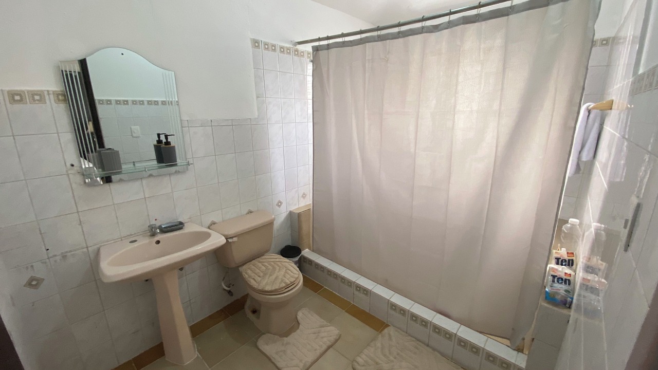 Photo of Bathroom in Los Frailes