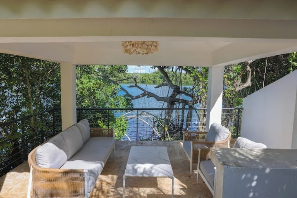 Photo of Patio Balcony in Villa Hermosa