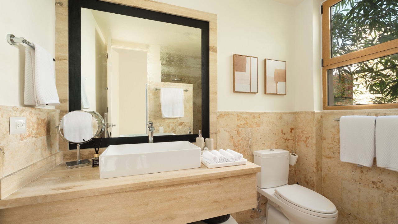 Photo of Bathroom in Los Altos