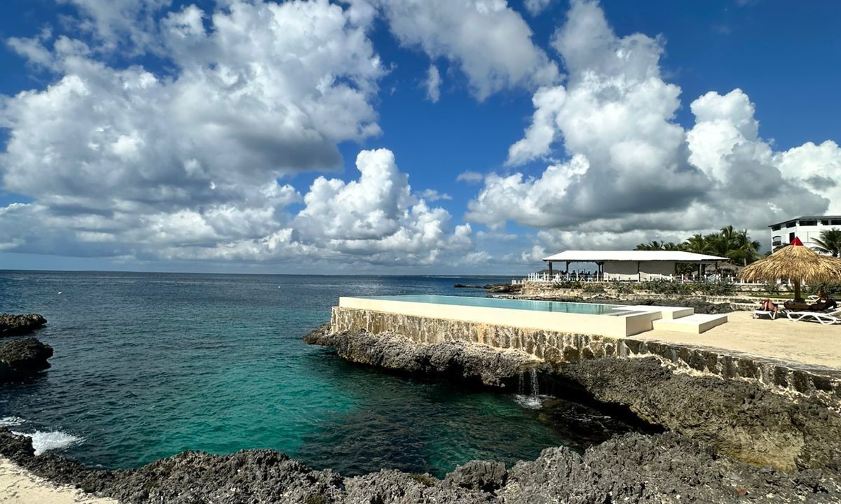 Photo of Others in Dominicus