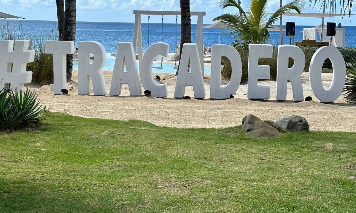 Photo of Others in Dominicus