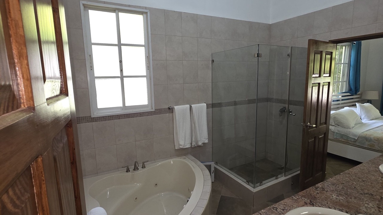 Photo of Bathroom in Urbanizacion Tavarez