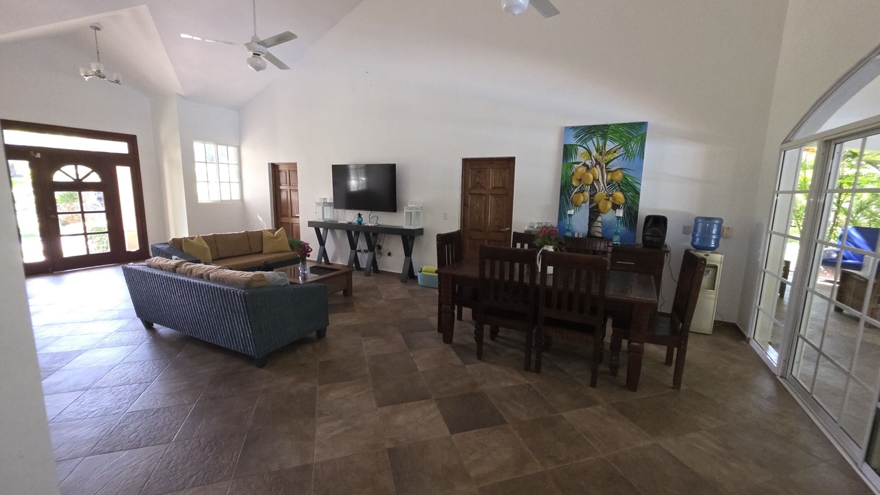 Photo of Livingroom in Urbanizacion Tavarez