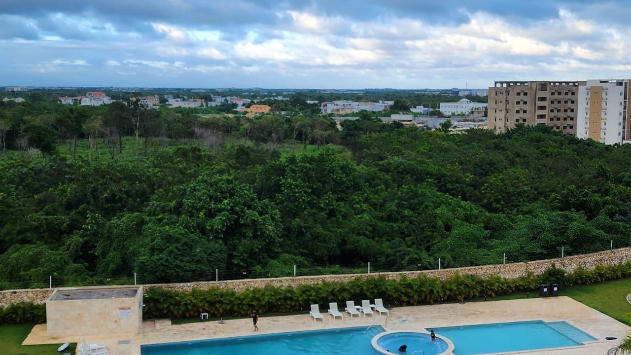 Photo of Outdoor in Veron