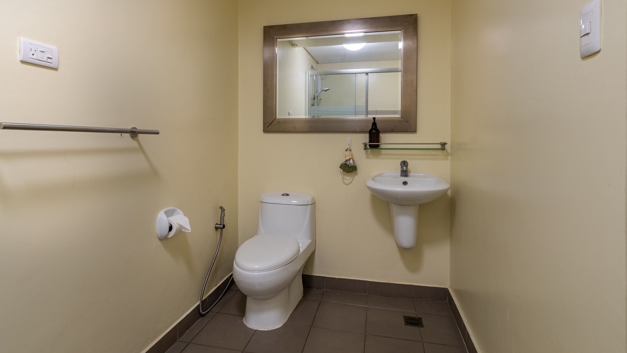 Photo of Bathroom in Silang Junction South