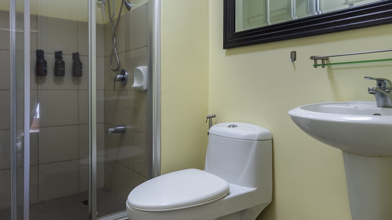 Photo of Bathroom in Silang Junction South