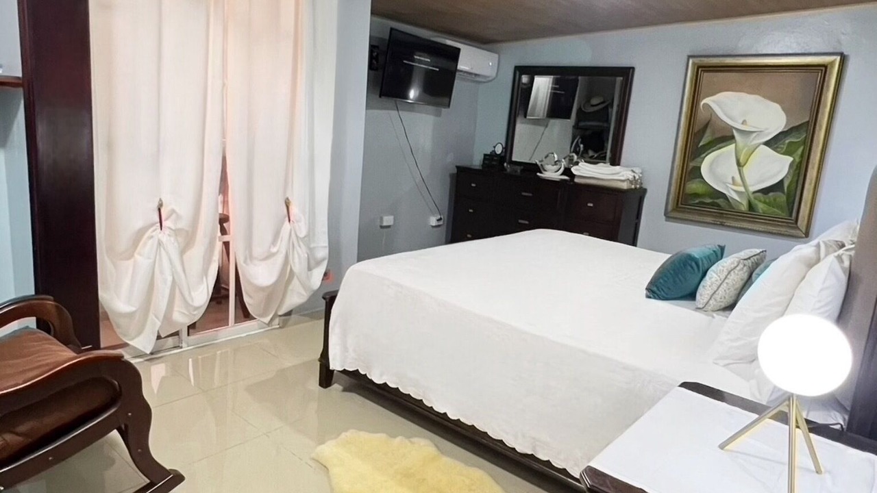 Photo of Bedroom in Miramar