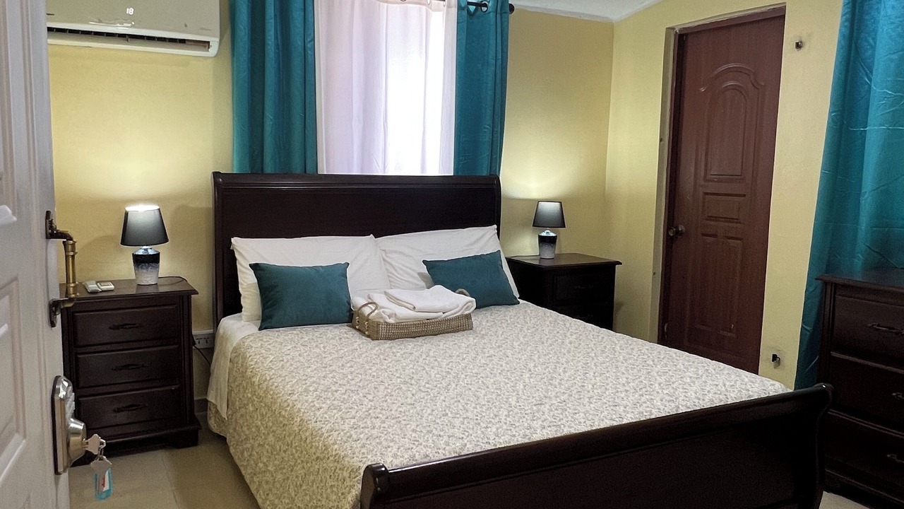 Photo of Bedroom in Miramar