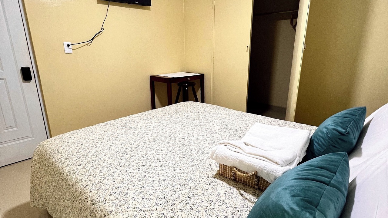 Photo of Bedroom in Miramar