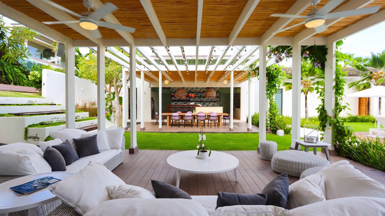Photo of Outdoor in Las Lomas