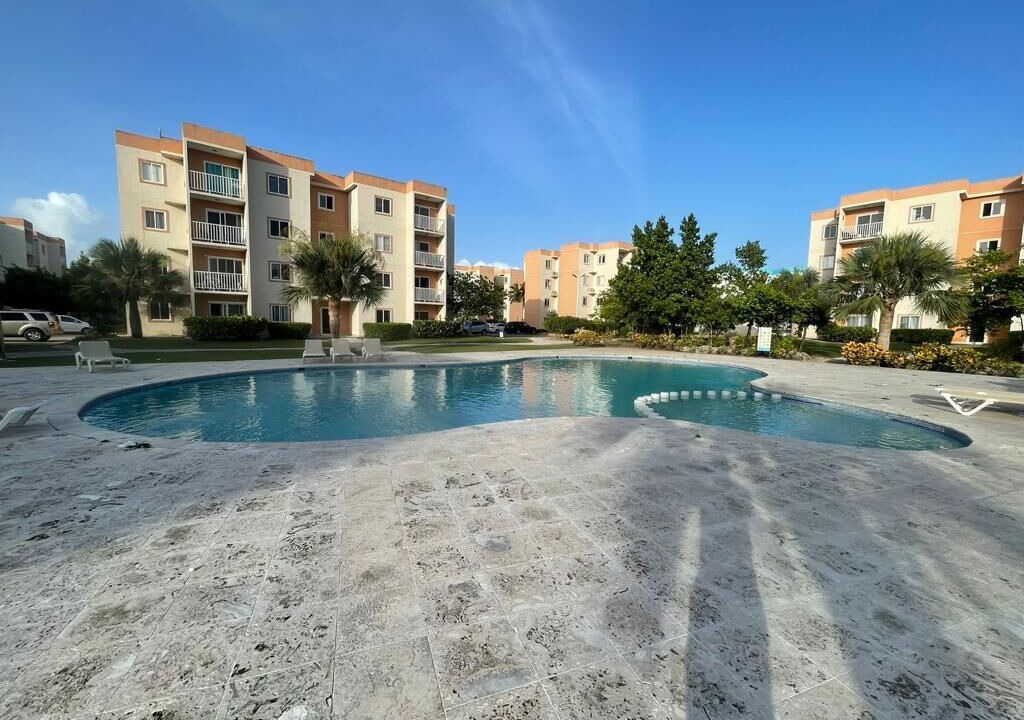 Photo of Outdoor in Veron