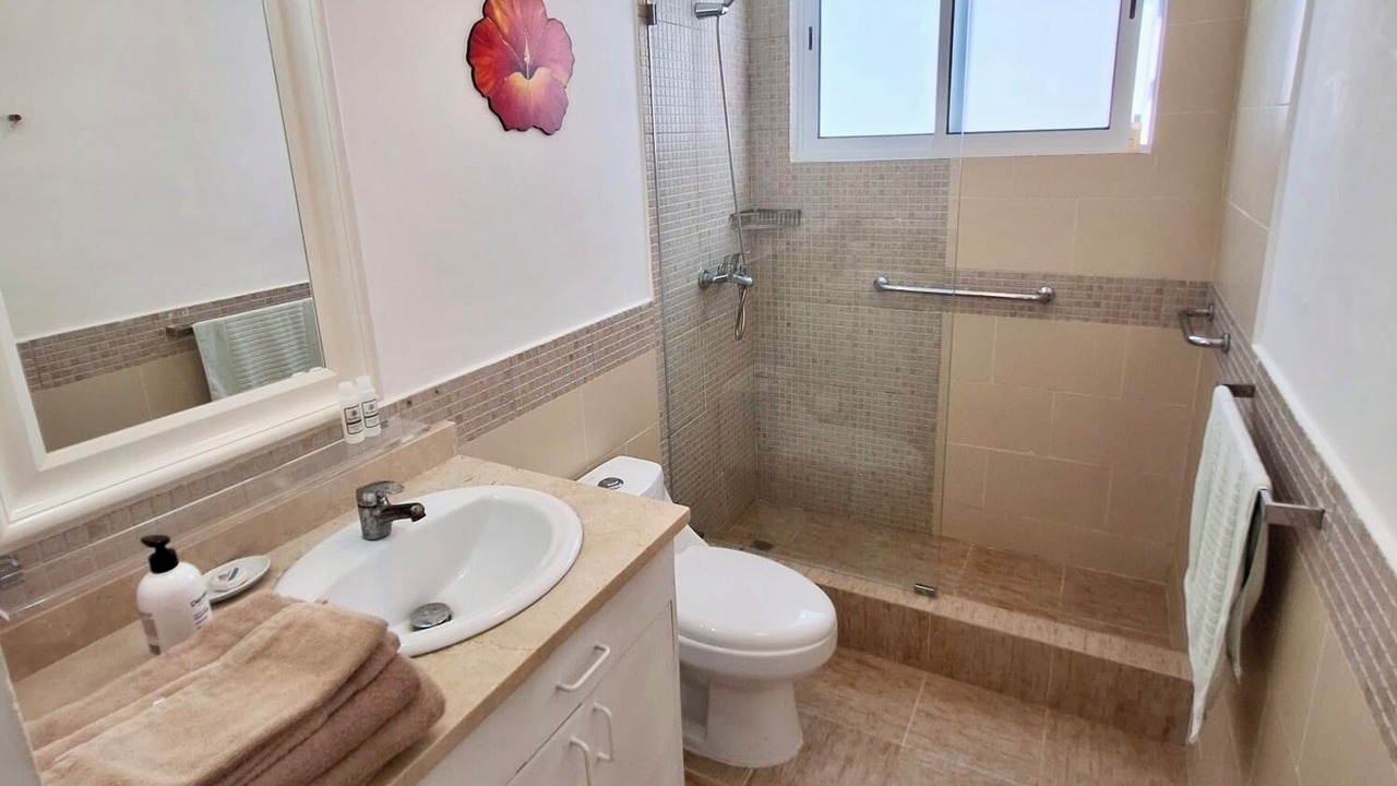 Photo of Bathroom in Veron