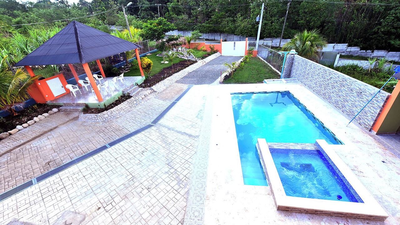 Photo of Outdoor in Evaristo Morales