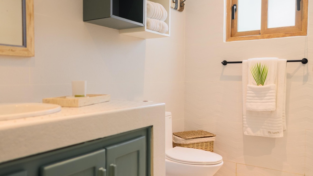 Photo of Bathroom in Portillo