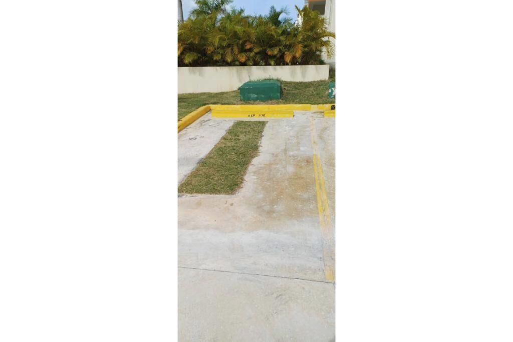 Photo of Outdoor in Veron