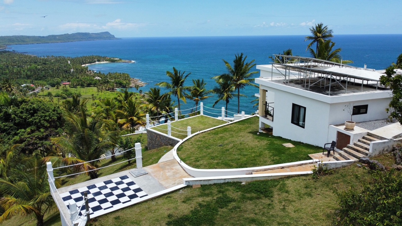 Photo of Others in Samana