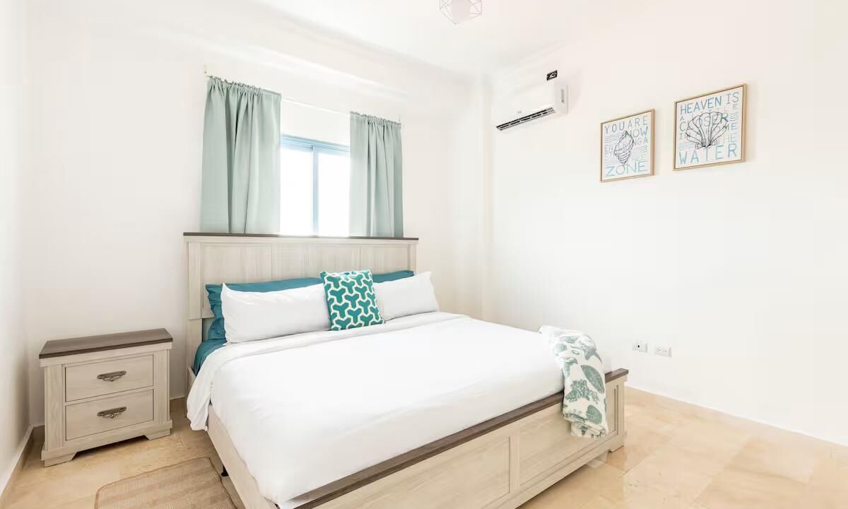 Photo of Bedroom in Villas Del Mar