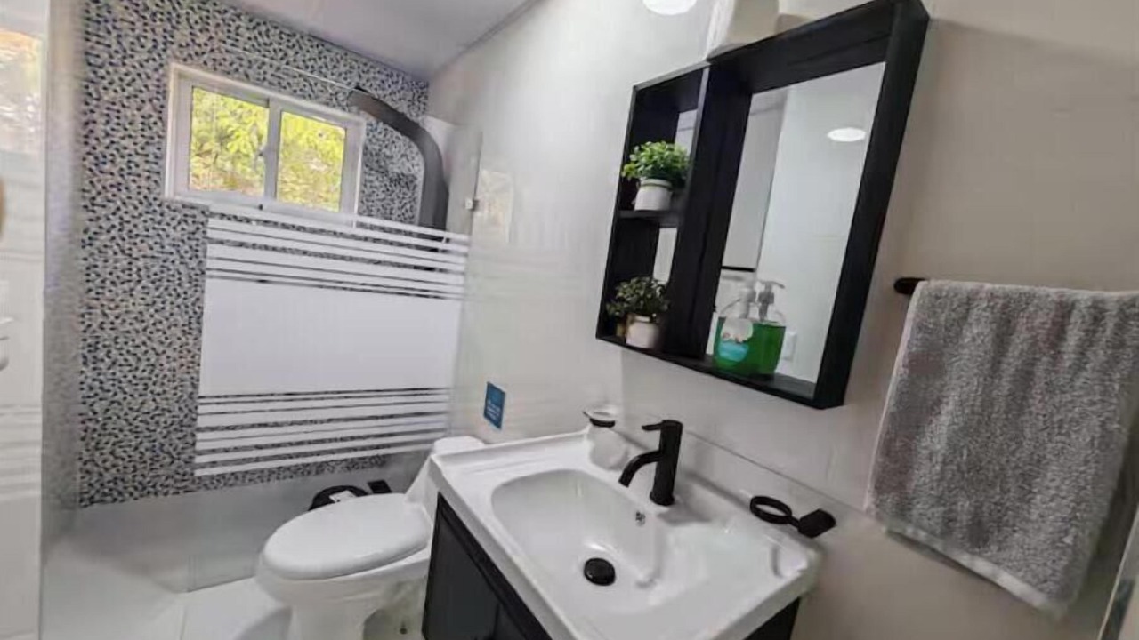 Photo of Bathroom in Paraiso