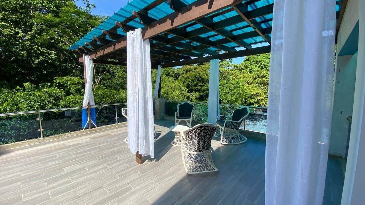 Photo of Patio Balcony in Villa Isabela