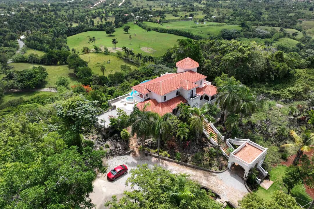 Photo of Outdoor in Cabrera
