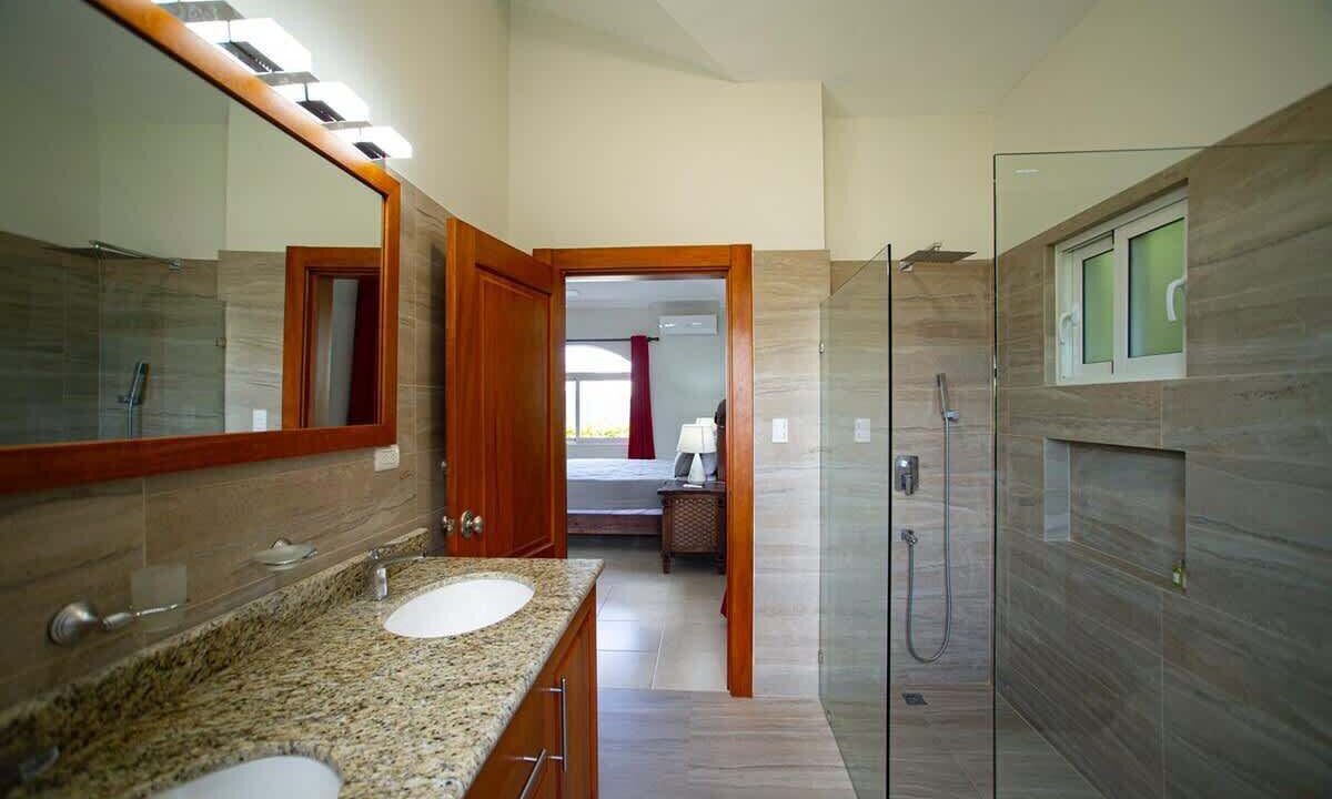 Photo of Bathroom in Playa Chiquita
