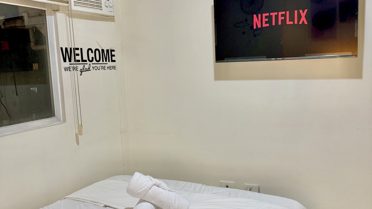 Photo of Bedroom in Highway Hills