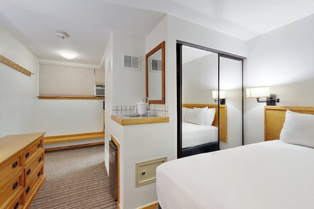 Photo of Bedroom in West End