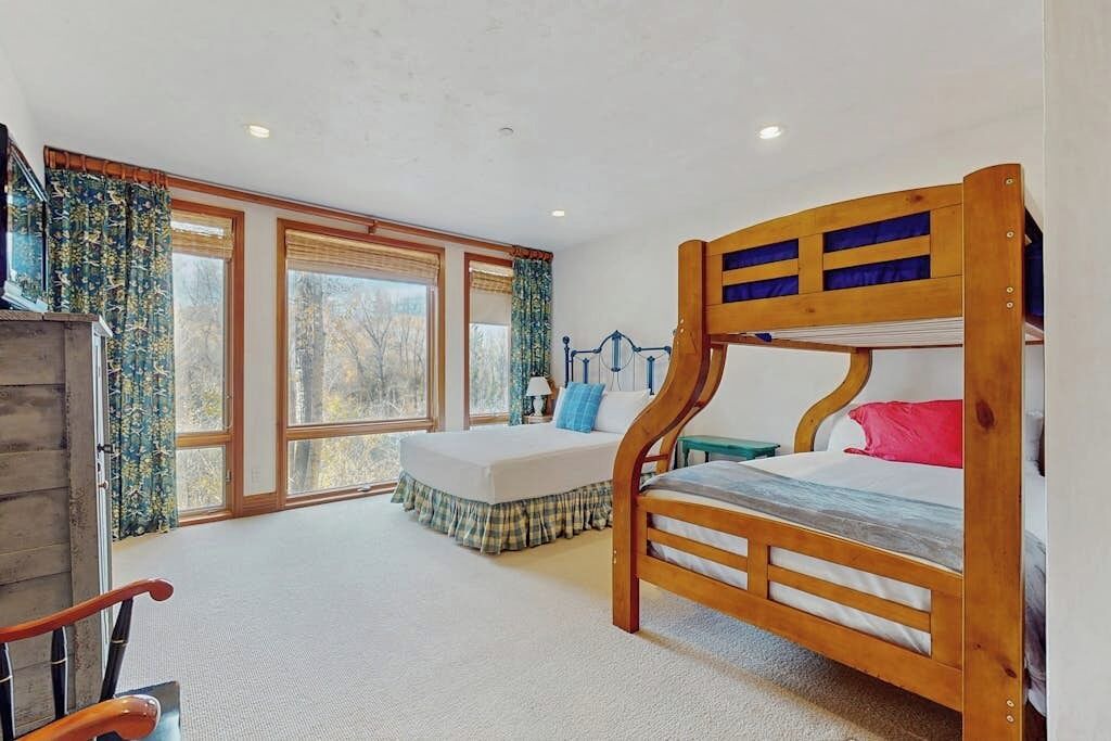 Photo of Bedroom in West End