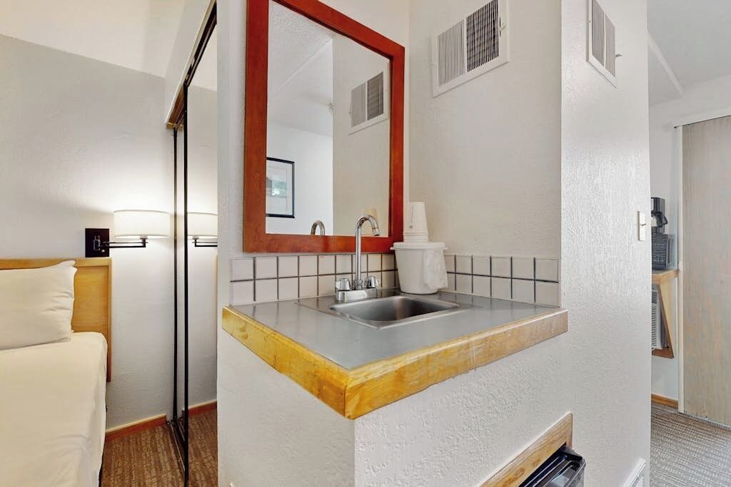 Photo of Bedroom in West End