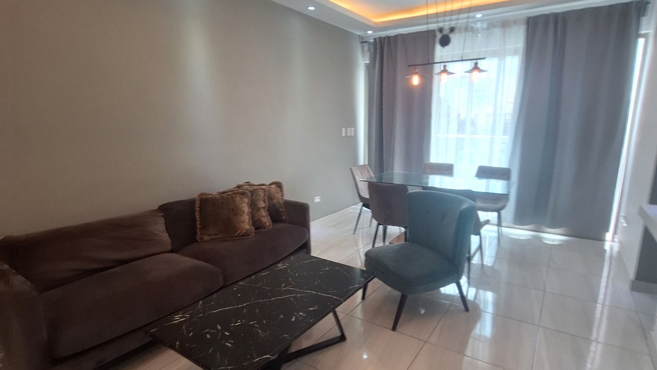 Photo of Livingroom in Evaristo Morales
