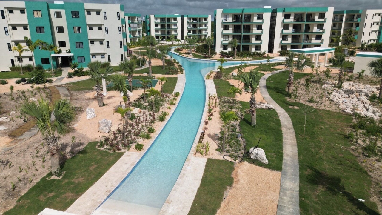 Photo of Outdoor in Veron
