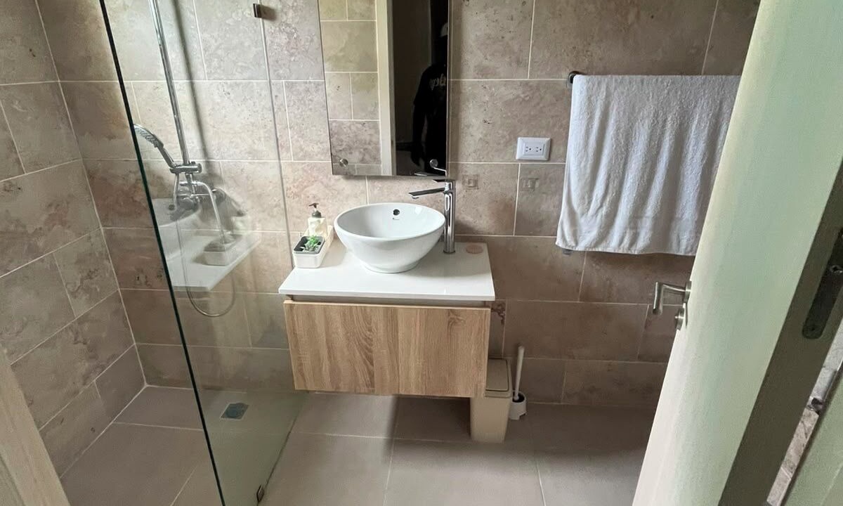 Photo of Bathroom in Veron